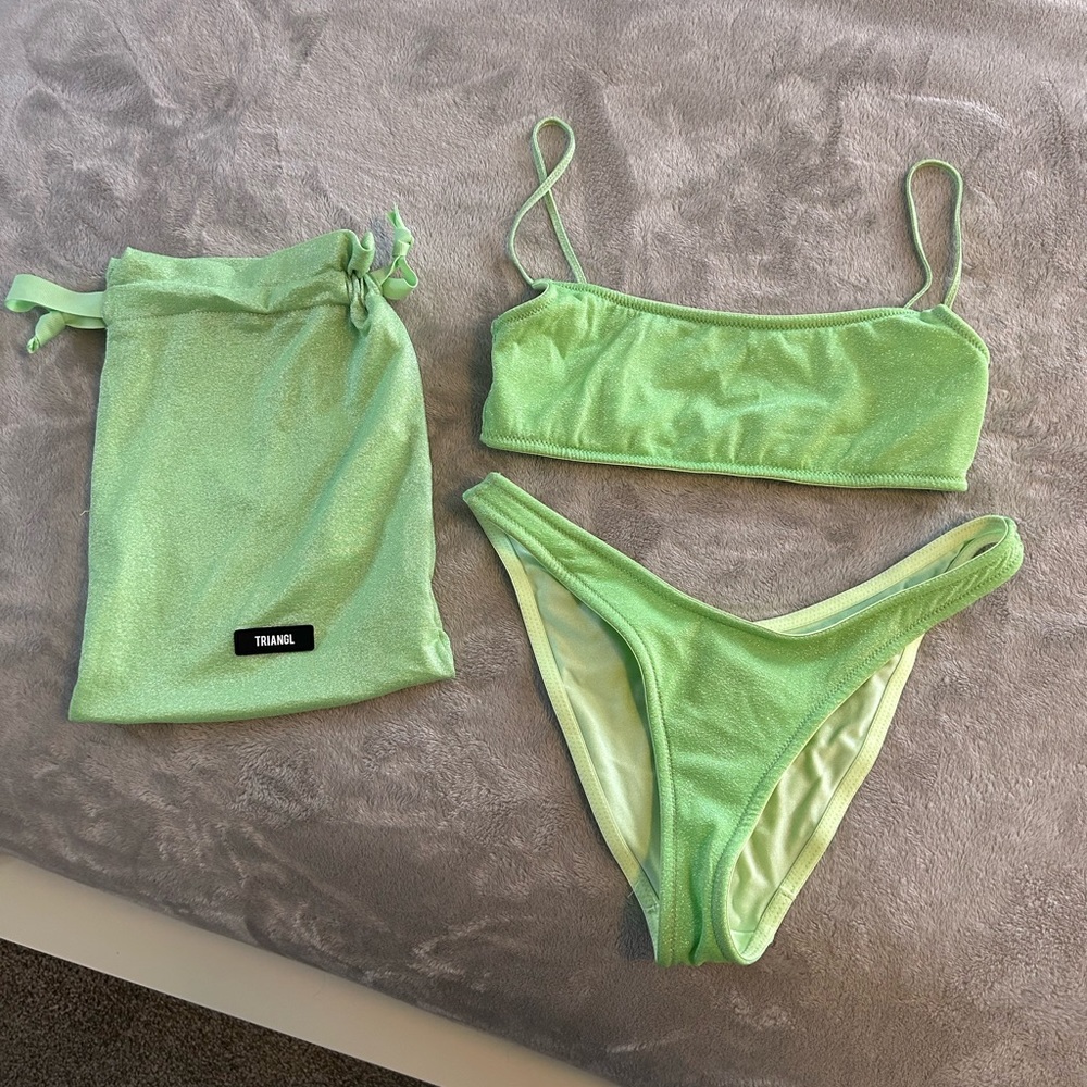 Triangl Bikini